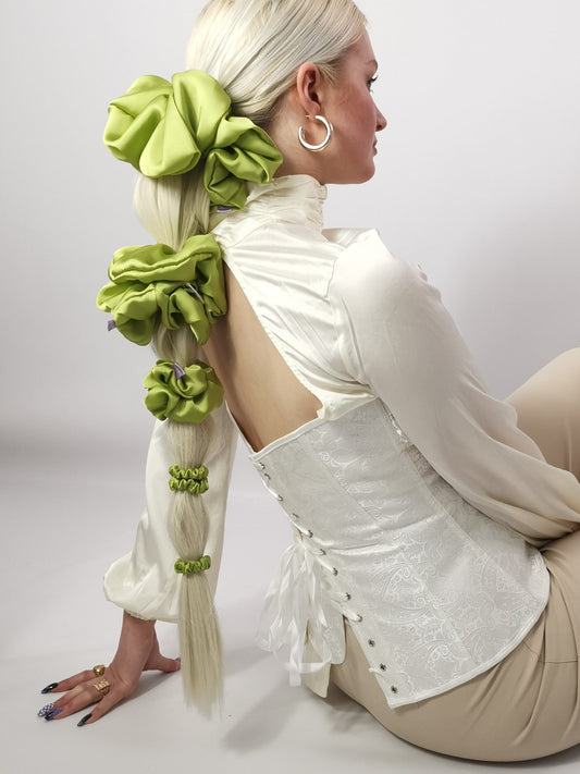 What's Your Sign? The Best Scrunchie For You According to Your Horoscope