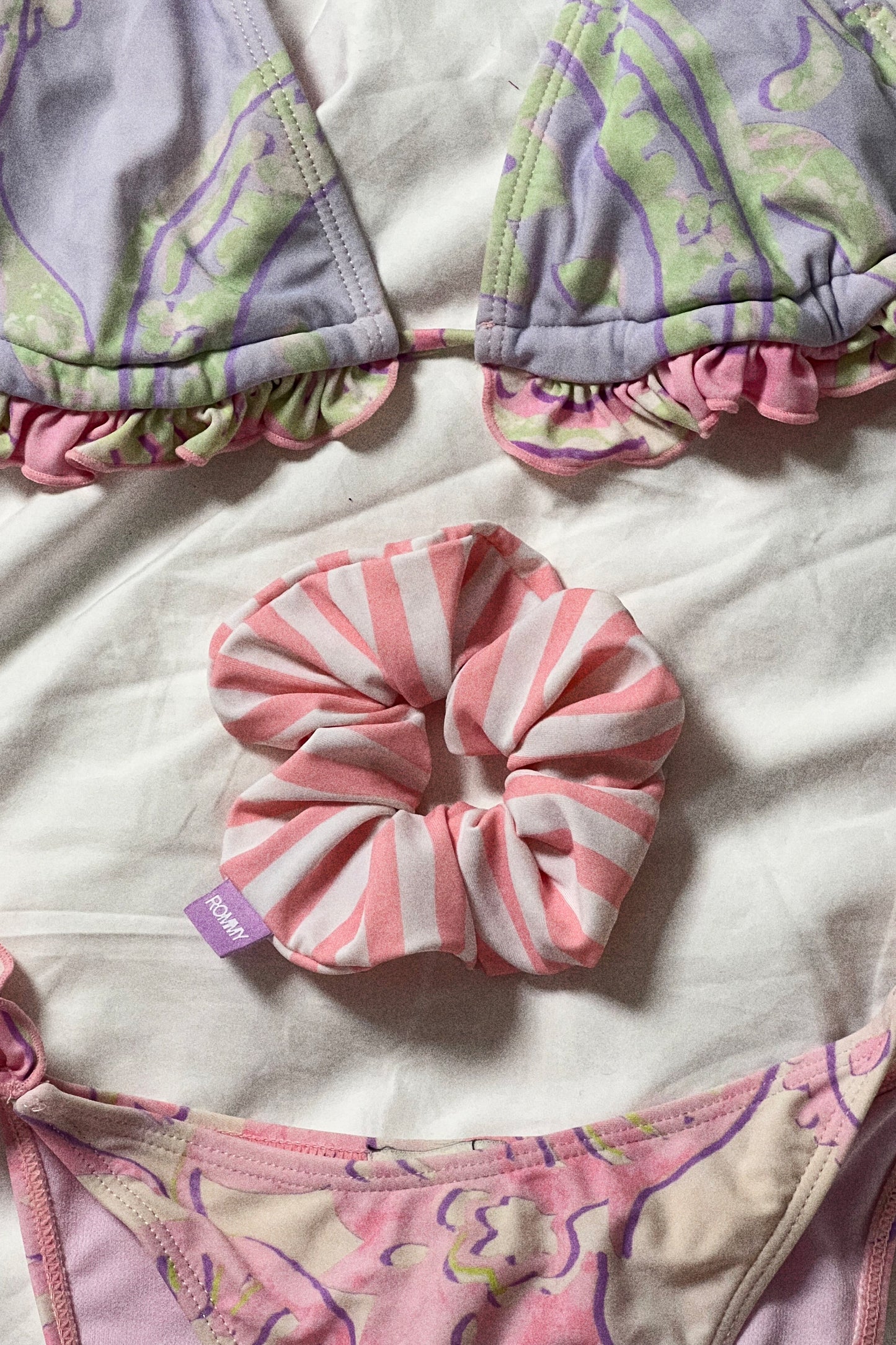 BEVERLY PINK SWIM
