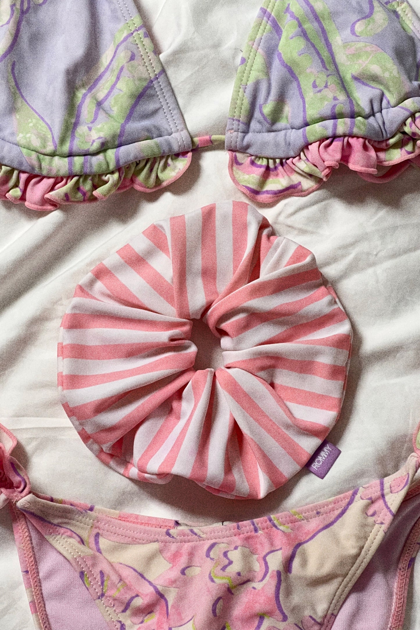 BEVERLY PINK SWIM
