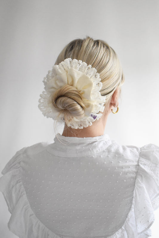 Lace Cottage Cream Scrunchie - Various Sizes