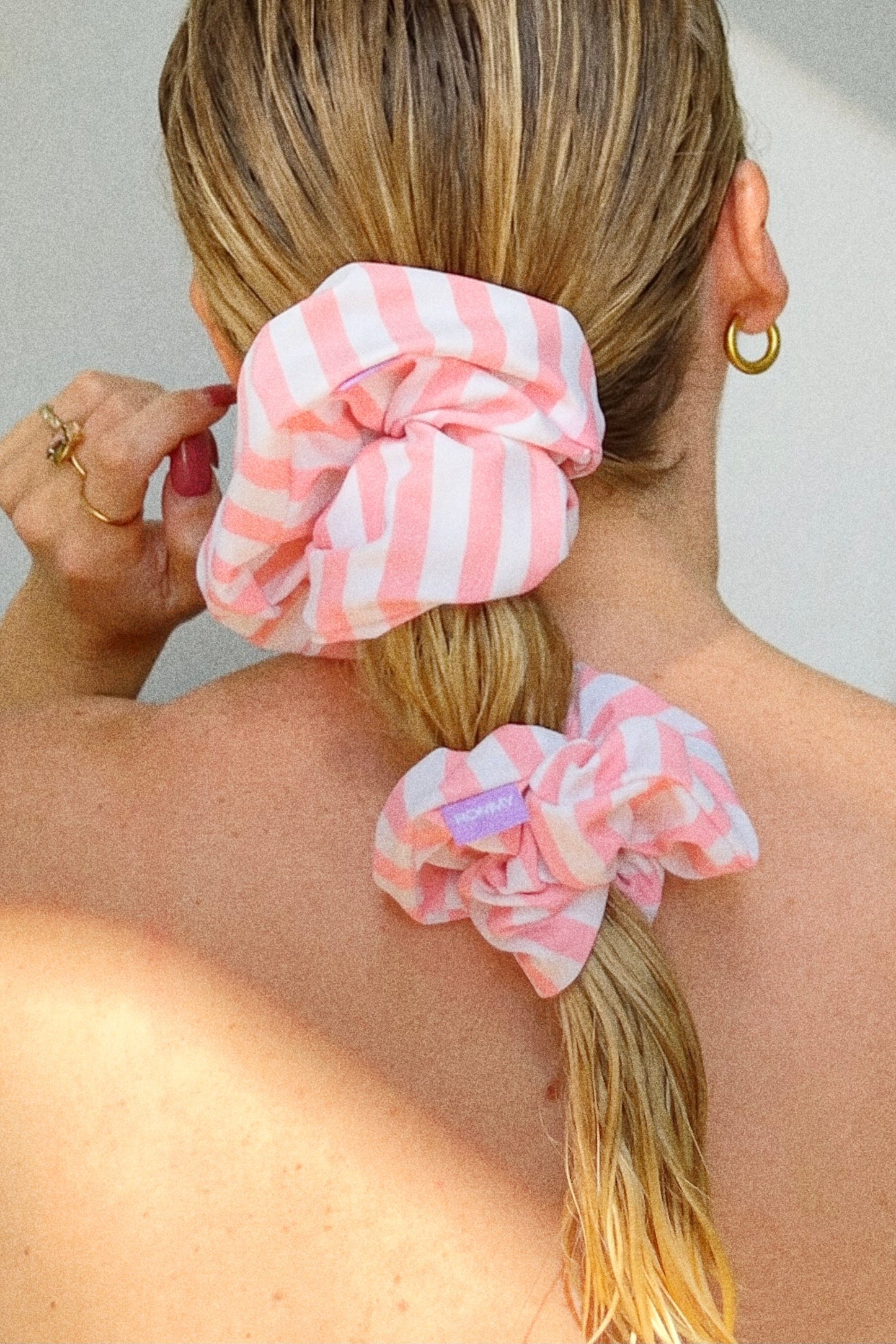 BEVERLY PINK SWIM